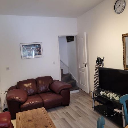 En-Suit On Chilwell Street Nottingham Ngoại thất bức ảnh